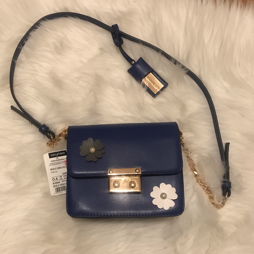 hallhuber • blue shoulder bag with flowers